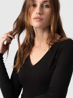 Discount Saint and Sofia Austen V Neck Tee - Black