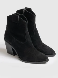 Hot Saint and Sofia Dallas Mid Boot - Black