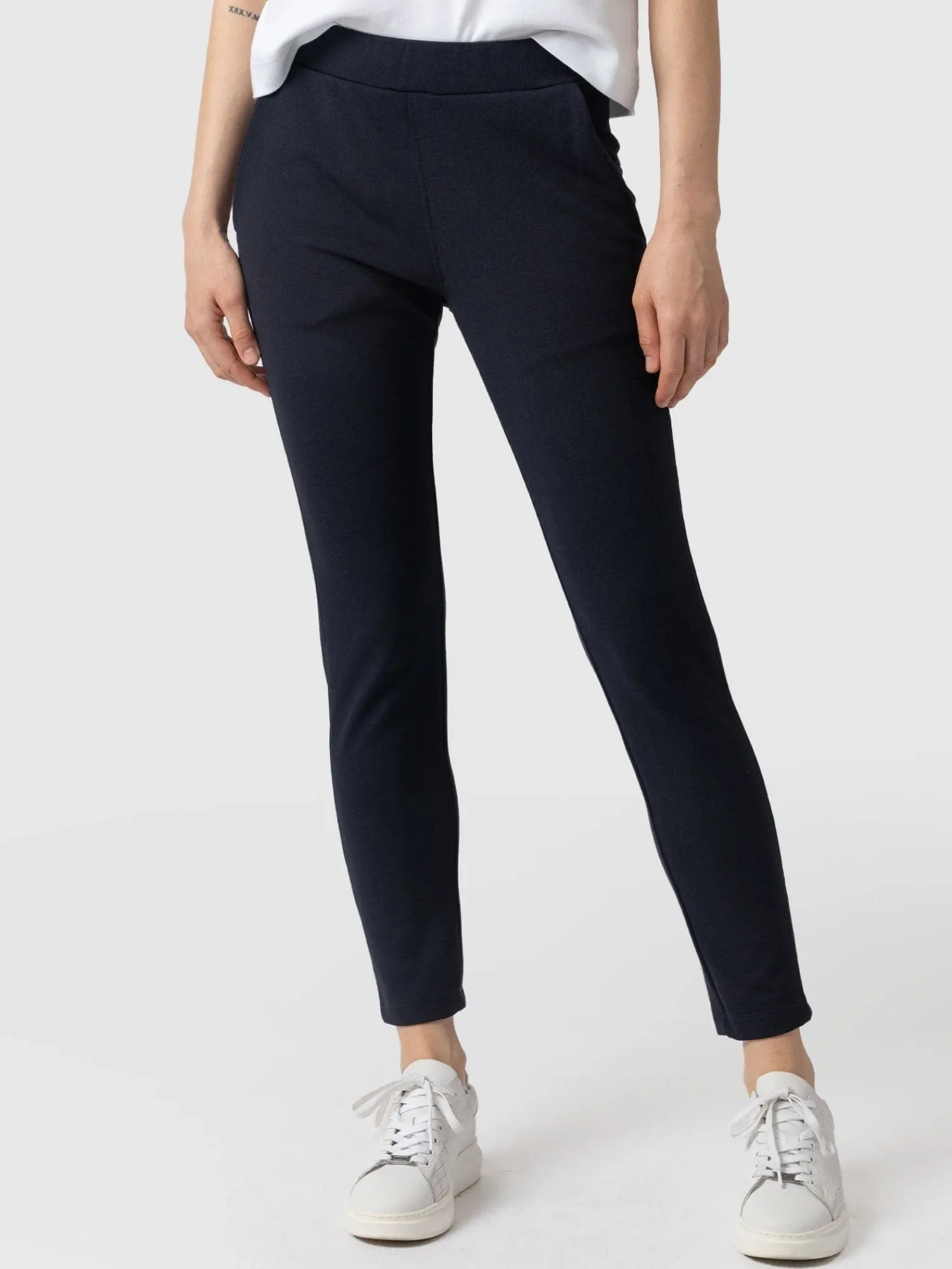 Outlet Saint and Sofia Finsbury Pant - Navy