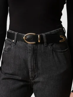 Online Saint and Sofia Victory Belt - Black